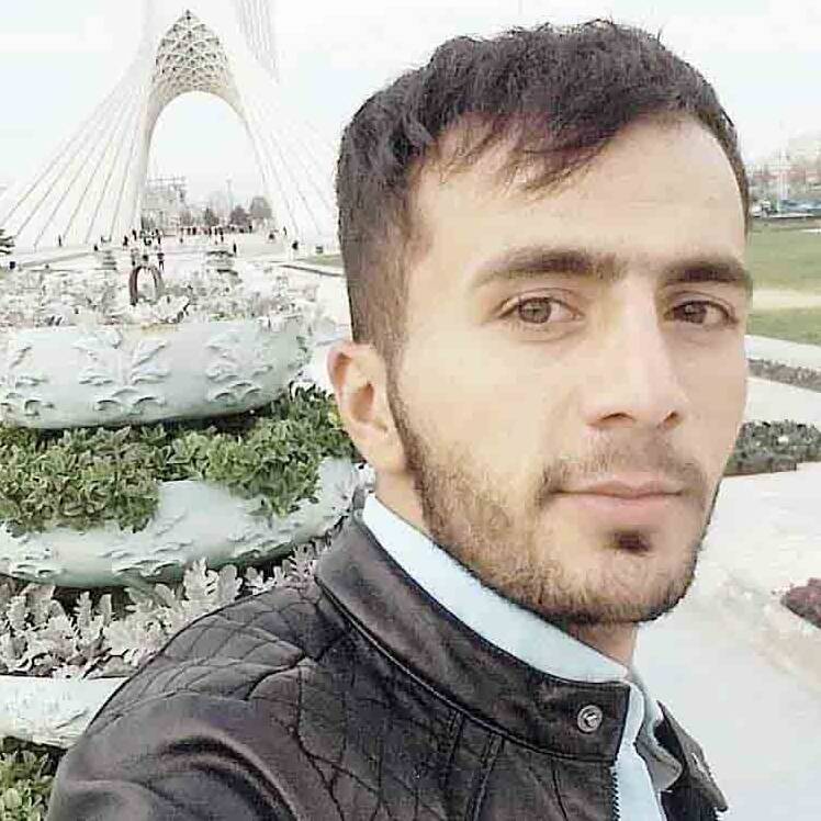 حسین فرهادی - کارگر ساختمانی